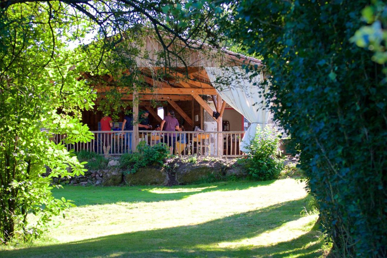 Camping De La Chagnee Saint-Aubin-le-Cloud Dış mekan fotoğraf